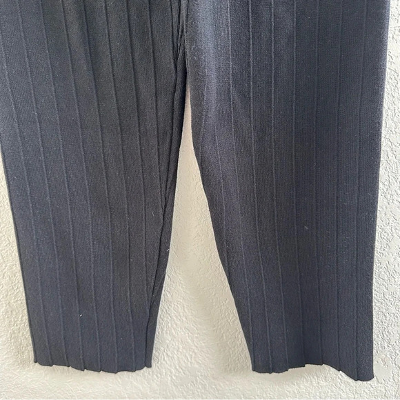Silk and Salt NWT two piece matching loungewear set - Picture 8 of 10